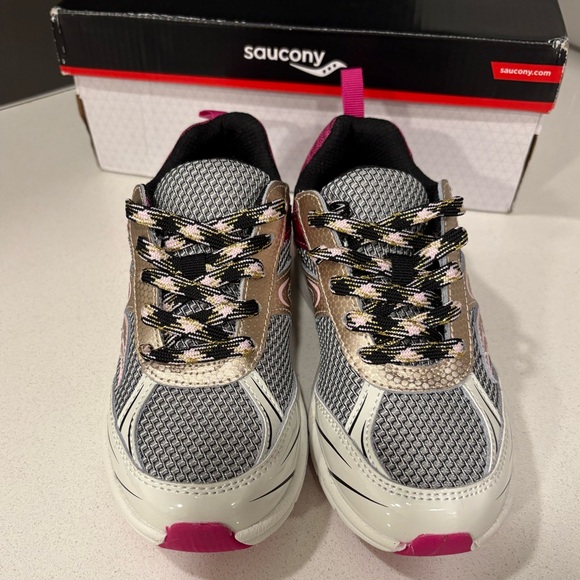 (New) Saucony Flash XT Little Girls Sneakers – Size 1 – Pink/Silver/Gold - Picture 2 of 6